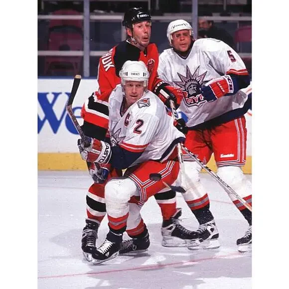 New York Rangers 1998-99 STARTER jersey White Liberty Alt M NHL hockey vintage - Picture 6 of 7